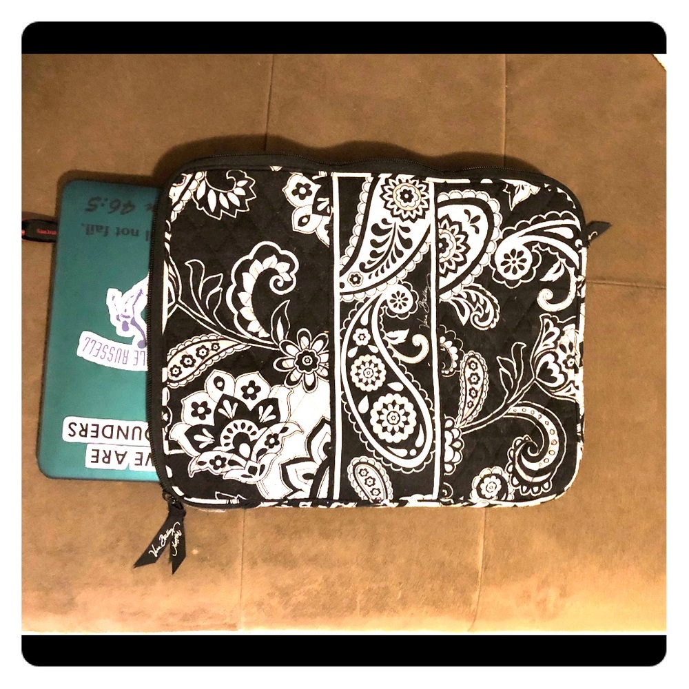 VERA BRADLEY LAPTOP CASE